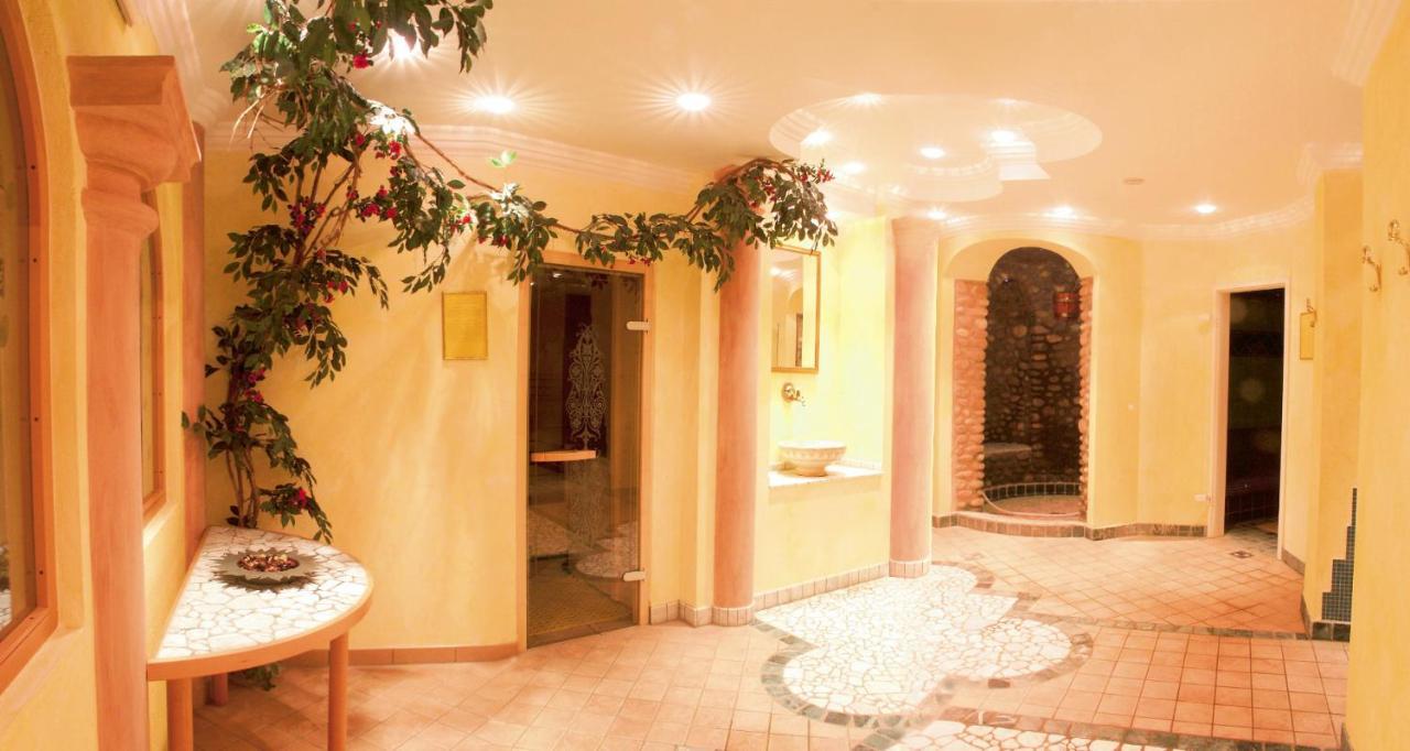 Hotel Floetscherhof Natz-Schabs Экстерьер фото